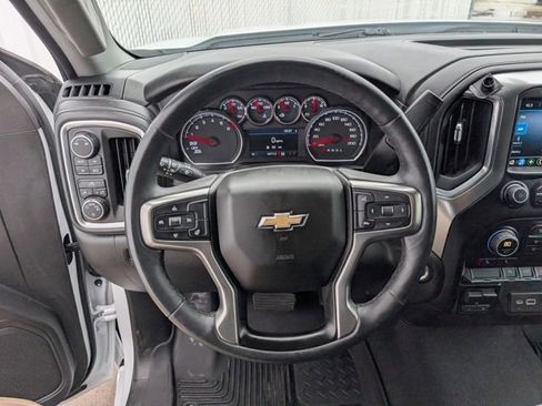 Used 2019 Chevrolet Silverado 1500 LT image 6