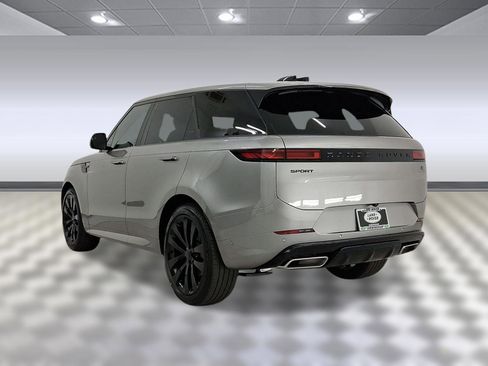 New 2026 Land Rover Range Rover Sport Dynamic SE image 3