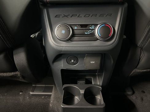 New 2026 Ford Explorer ST-Line AWD/4WD image 34