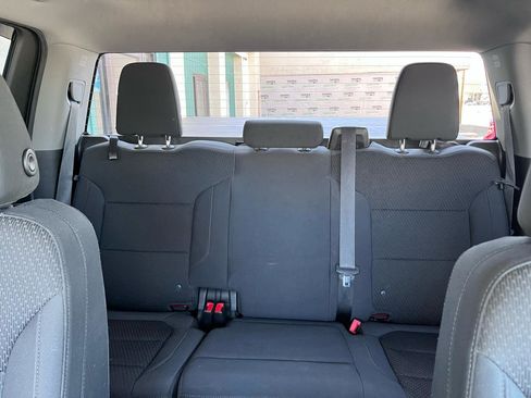 Used 2019 Chevrolet Silverado 1500 Custom w/ Custom Value Package AWD/4WD image 14