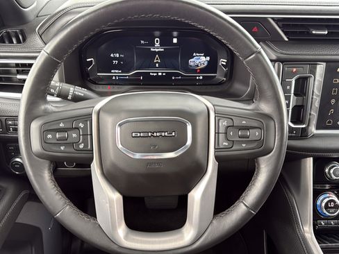 Used 2023 GMC Yukon Denali AWD/4WD image 22