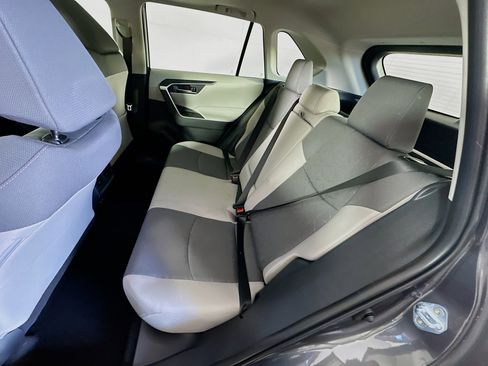 Used 2025 Toyota RAV4 XLE w/ Convenience Package FWD image 29