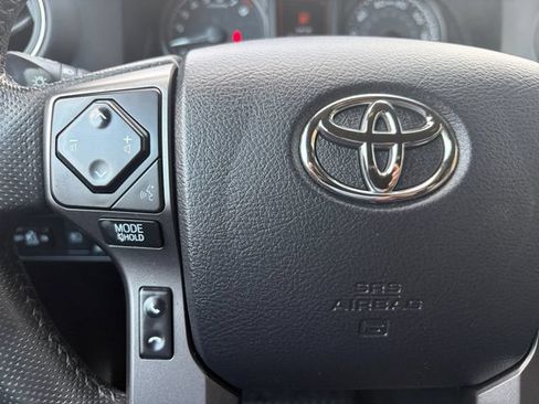 Used 2023 Toyota Tacoma TRD Off-Road w/ Advanced Technology Package AWD/4WD image 16