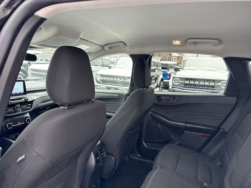 Used 2025 Ford Escape Active image 14