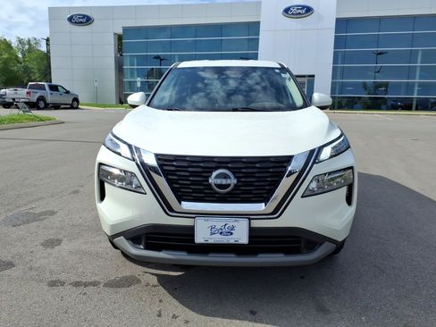 Used 2023 Nissan Rogue SV AWD/4WD image 8
