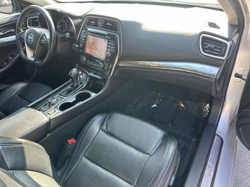 Used 2020 Nissan Maxima 3.5 SV w/ Floor Mat Group image 12
