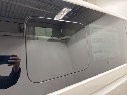 New 2025 Volkswagen ID. Buzz Pro S image 13