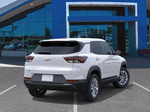New 2026 Chevrolet TrailBlazer LS AWD/4WD image 4