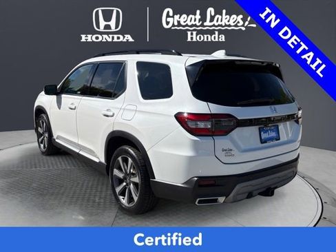 Certified 2025 Honda Pilot Elite image 4