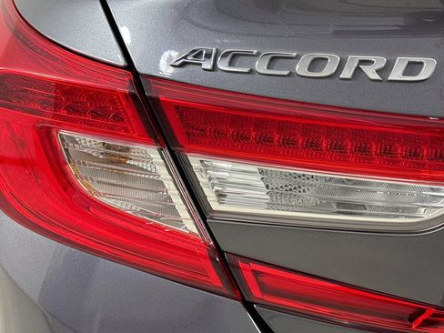 Used 2021 Honda Accord EX-L image 32