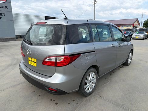 Used 2014 MAZDA MAZDA5 Sport FWD image 8