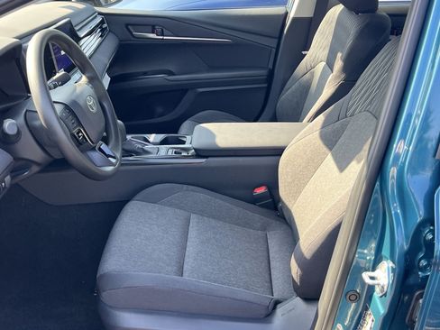 New 2026 Toyota Camry LE FWD image 7