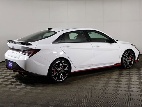 Used 2023 Hyundai Elantra N image 11