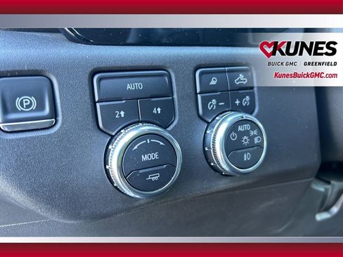 Used 2025 GMC Sierra 1500 SLT image 20