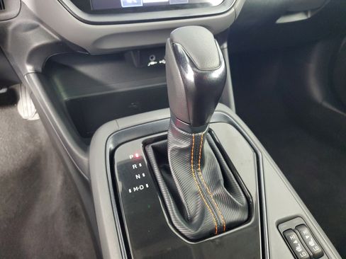 Used 2025 Subaru Crosstrek 2.5i Limited w/ Crosstrek Mirror Package image 18