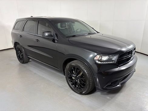 Used 2015 Dodge Durango SXT w/ Blacktop Package AWD/4WD image 2