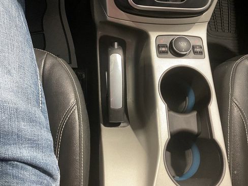 Used 2013 Ford Escape SEL image 16