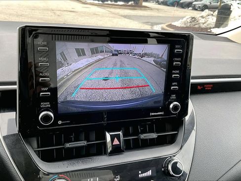 Used 2021 Toyota Corolla LE image 26