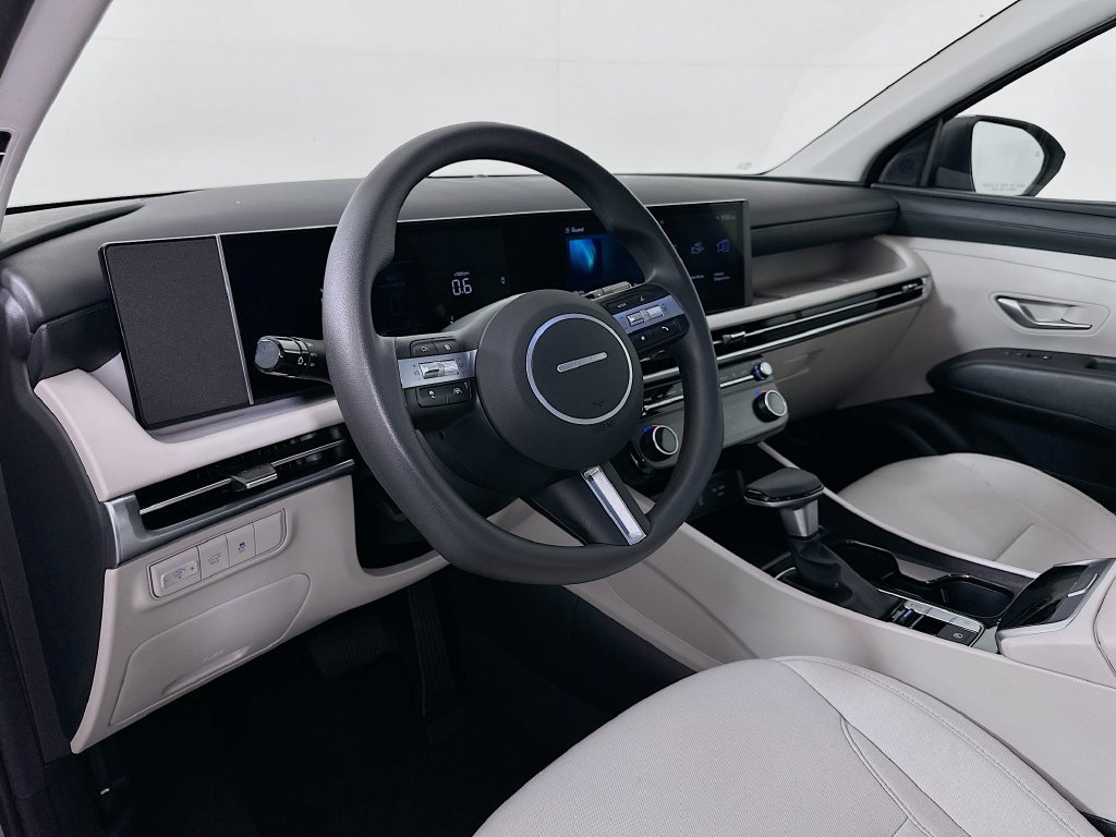 Certified 2026 Hyundai Tucson SEL Plus FWD image 9