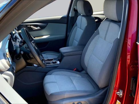 Used 2022 Chevrolet Blazer LT w/ LPO, Floor Liner Package FWD image 8