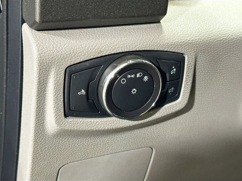 Used 2018 Ford F250 XL image 23