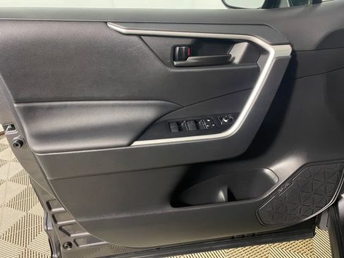 Certified 2023 Toyota RAV4 LE AWD/4WD image 20