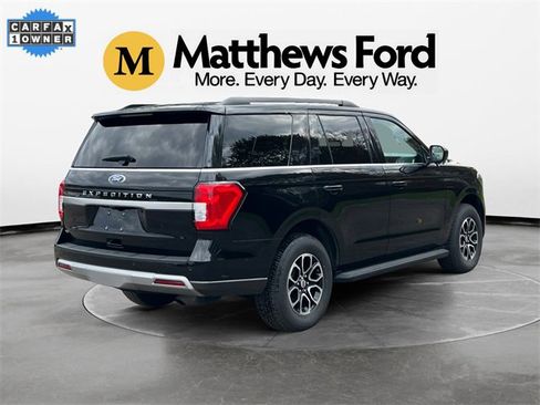 Used 2024 Ford Expedition XLT image 5