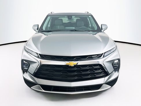 Used 2023 Chevrolet Blazer LT w/ Convenience Package image 2