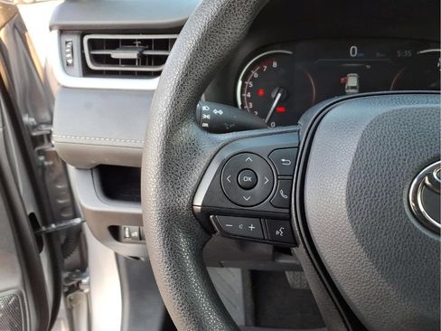 Used 2025 Toyota RAV4 LE FWD image 22