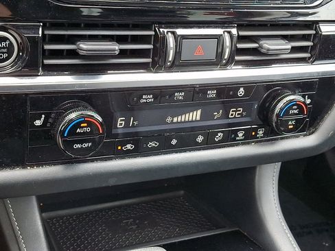 Certified 2023 Nissan Pathfinder SL w/ SL Premium Package AWD/4WD image 16