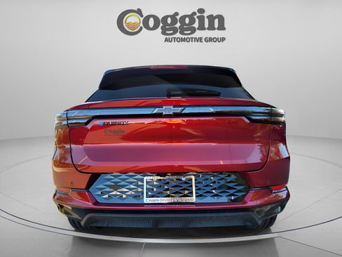 New 2026 Chevrolet Equinox EV RS image 3