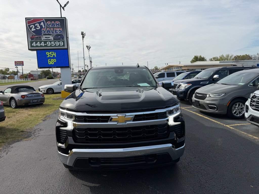 Used 2023 Chevrolet Silverado 1500 LT w/ Z71 Off-Road Package AWD/4WD image 8