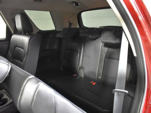 Certified 2023 Nissan Pathfinder SL w/ Lighting Package (N92) AWD/4WD image 33