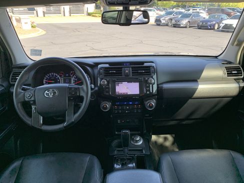 Used 2019 Toyota 4Runner Limited AWD/4WD image 30