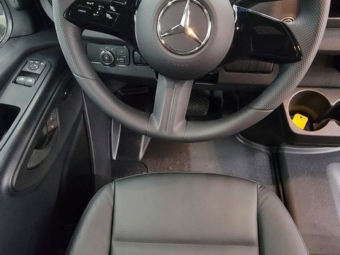 New 2025 Mercedes-Benz Sprinter 2500 image 8