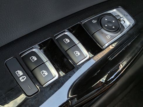 Used 2023 Kia K5 GT w/ GT1 Package FWD image 23