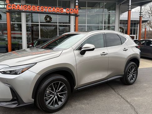 Used 2024 Lexus NX 350 AWD image 2