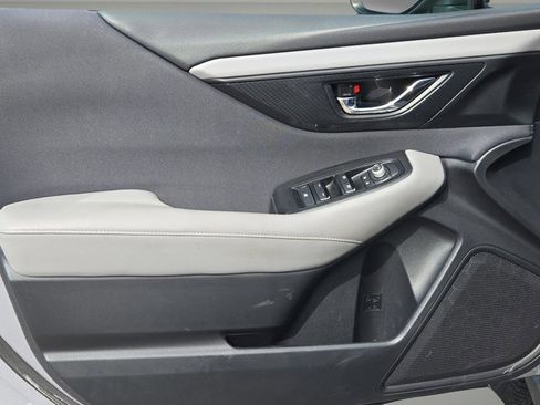 Used 2021 Subaru Outback Premium image 13