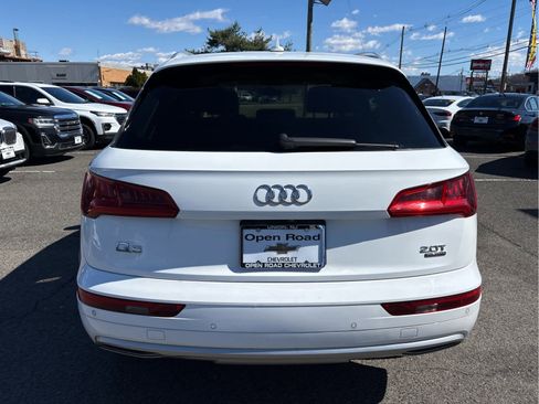Used 2018 Audi Q5 2.0T Premium Plus w/ Premium Plus Package AWD/4WD image 6