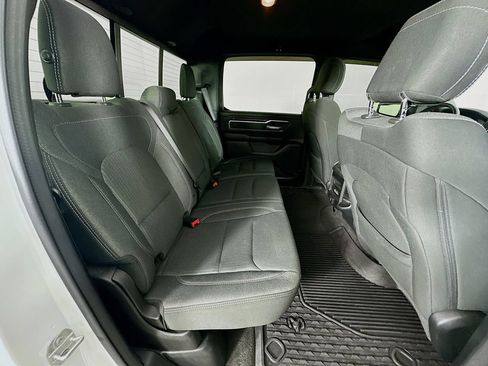 Used 2020 RAM 1500 Big Horn AWD/4WD image 36