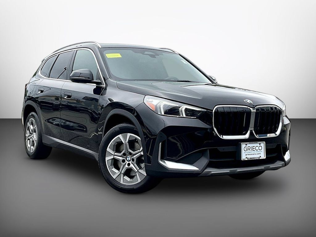 Used 2023 BMW X1 xDrive28i w/ Convenience Package AWD/4WD image 1