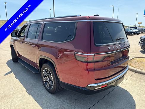 Used 2024 Jeep Wagoneer L Series II w/ Flexible Seating Group AWD/4WD image 8