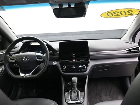 Used 2020 Hyundai Ioniq Limited image 12