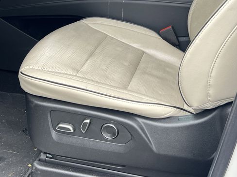 Used 2021 Cadillac Escalade Sport image 14