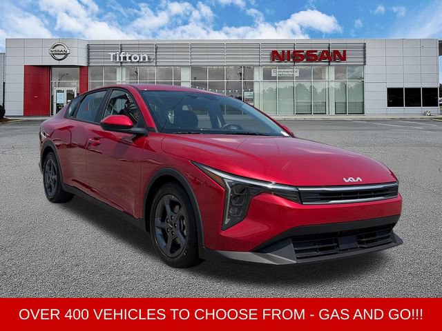 Used 2025 Kia K4 FWD image 1