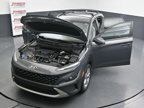 Used 2023 Hyundai Kona SEL FWD image 40