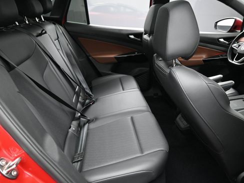 Used 2022 Volkswagen ID.4 Pro S image 33