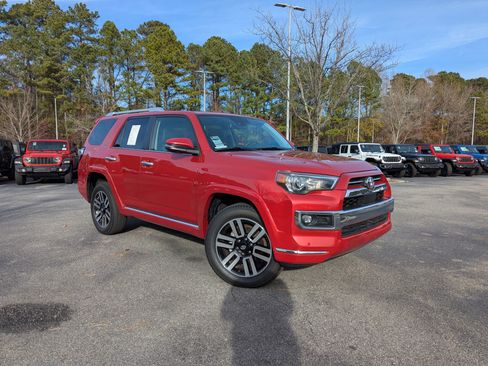 Used 2022 Toyota 4Runner Limited image 3