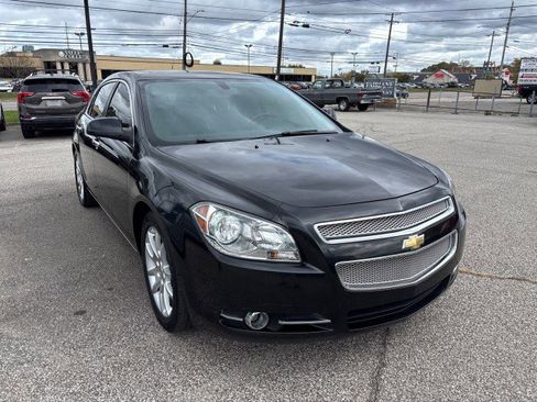 Used 2011 Chevrolet Malibu LTZ image 3