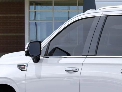 New 2026 GMC Yukon Elevation w/ Elevation Premium Package AWD/4WD image 12